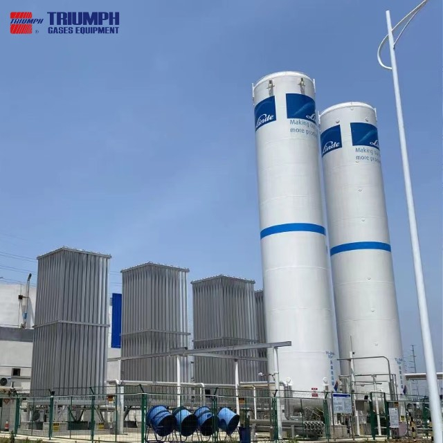 Cryogenic Liquid Storage Tank
